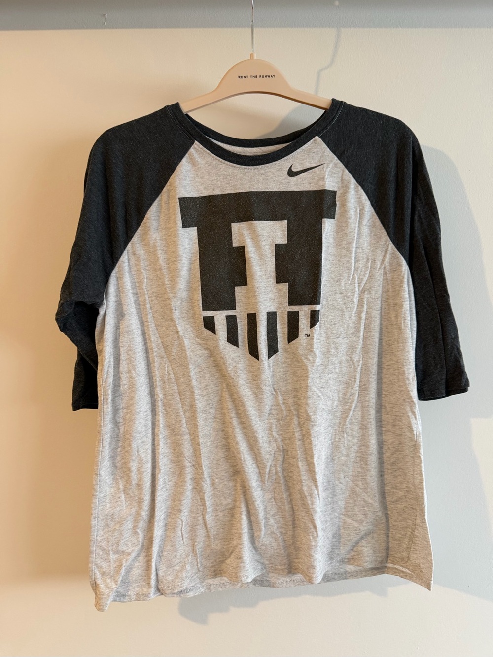 Nike Fighting Illini Raglan T-Shirt